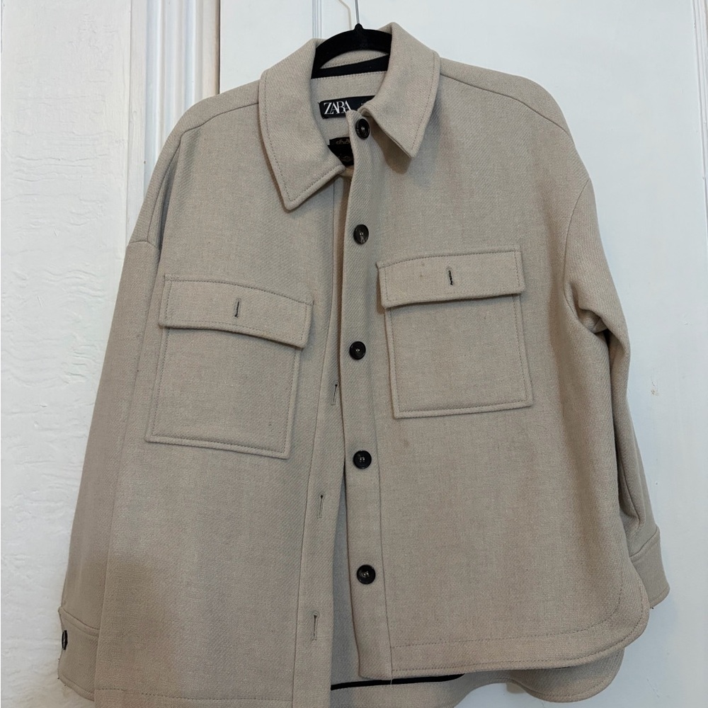 Zara Light Tan Shirt Jacket